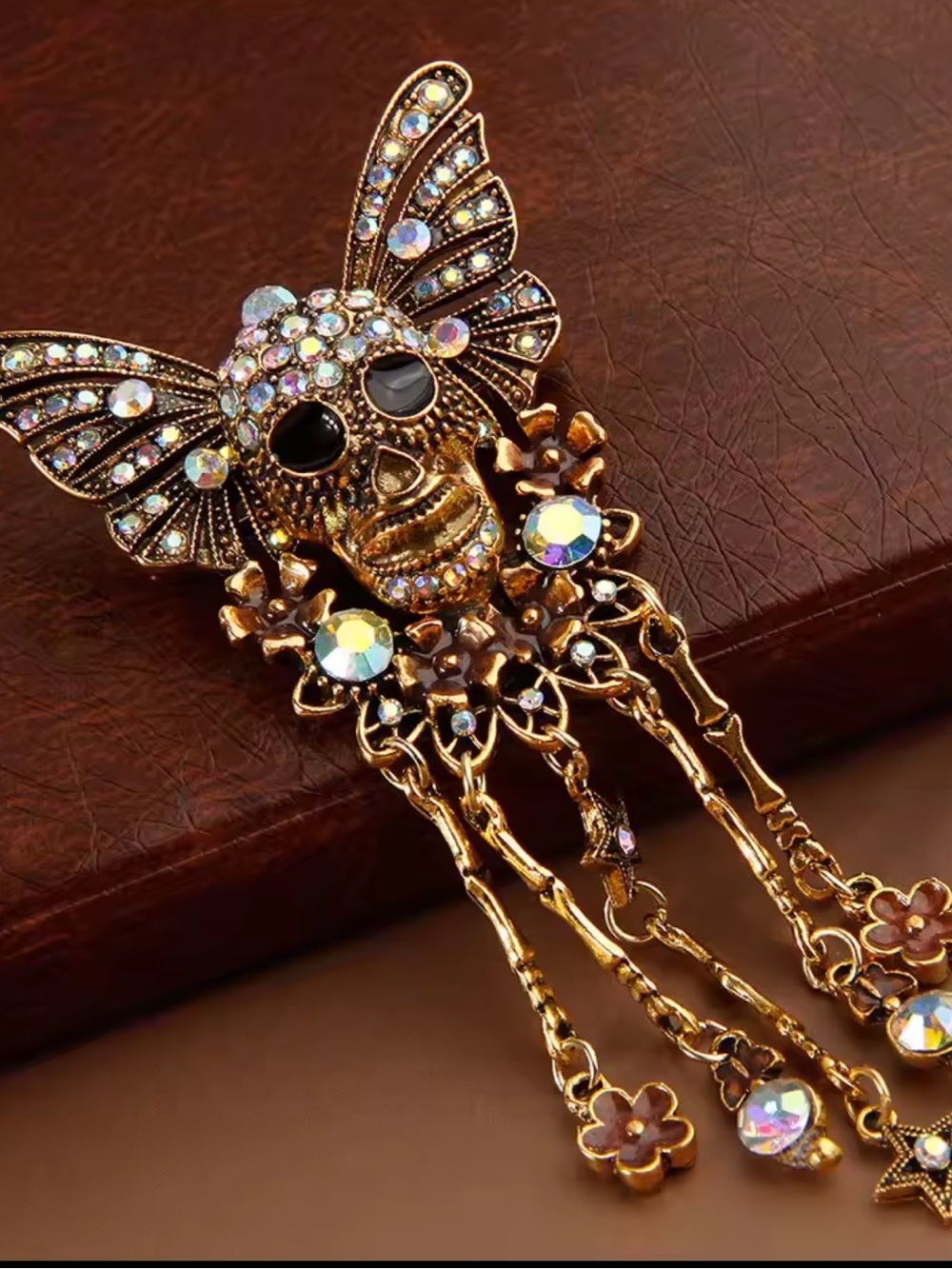 Gothic Skull Butterfly Halloween Brooch - Picture 5 of 5